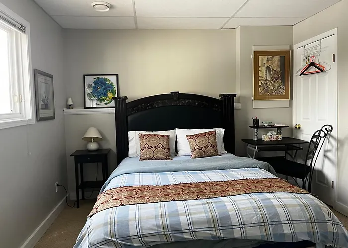Citadel Cozy Quilt Private Bedroom